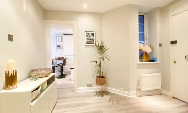 Недвижимость Shoot Up Hill, West Hampstead Borders: 3