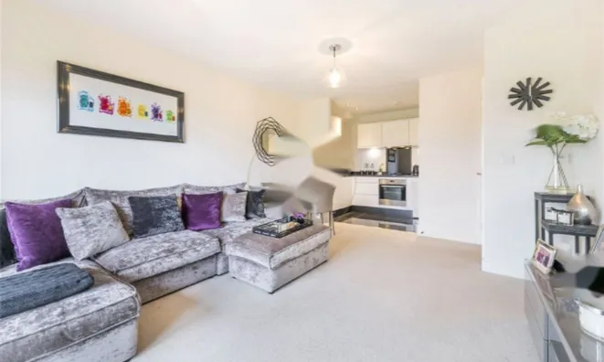 Недвижимость Beuth House, 3 Swannell Way: 2