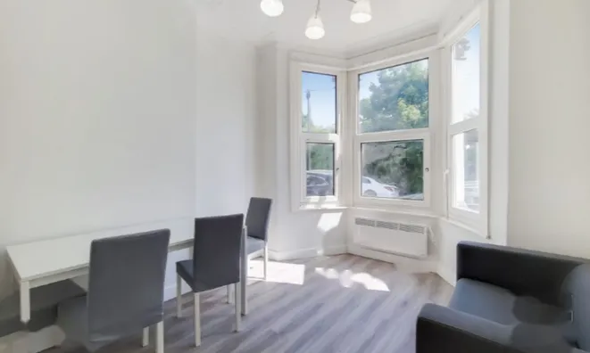 Недвижимость —: 6