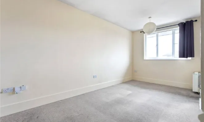 Недвижимость Wyndhams Court, 32 Celandine Drive: 8