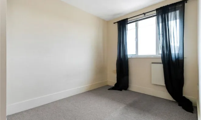 Недвижимость Wyndhams Court, 32 Celandine Drive: 10