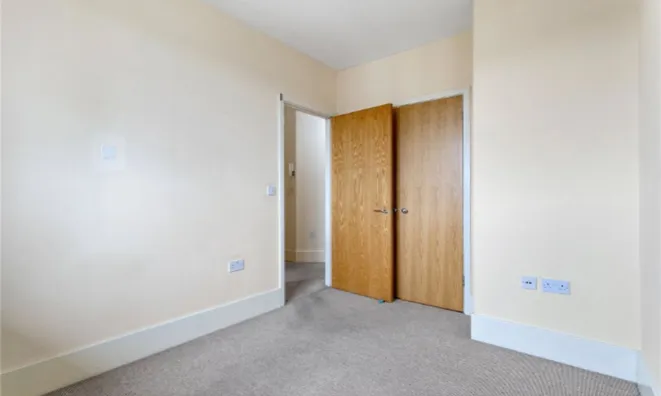 Недвижимость Wyndhams Court, 32 Celandine Drive: 11