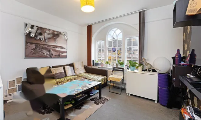 Недвижимость Albion Avenue: 8