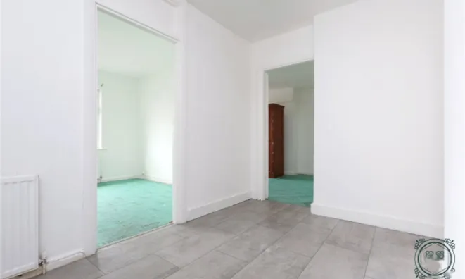 Недвижимость North Circular Road: 7