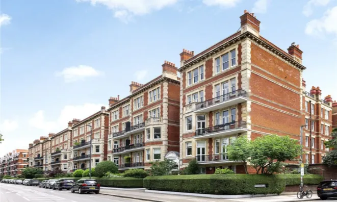 Недвижимость Prince Of Wales Drive: 6