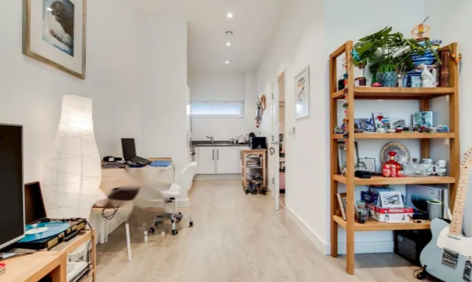 Недвижимость Spectrum Way, Wandsworth: 9