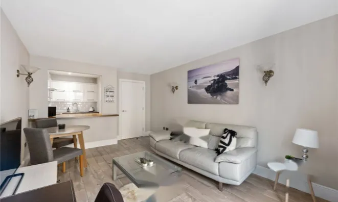 Недвижимость Plumbers Row: 9