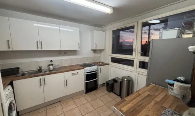 Недвижимость John Ruskin Street: 1