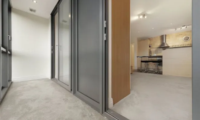 Недвижимость Sheldon Square: 3