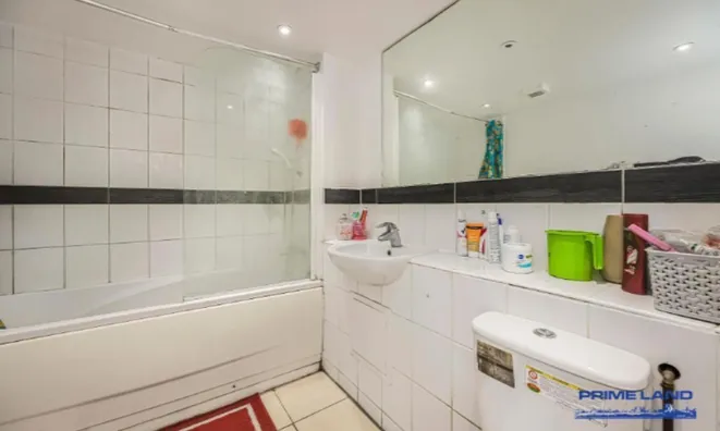 Недвижимость Stepney Way: 4