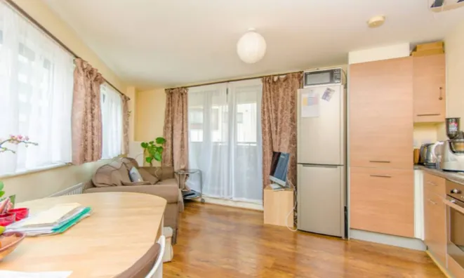 Недвижимость Cottage Road, Holloway: 4