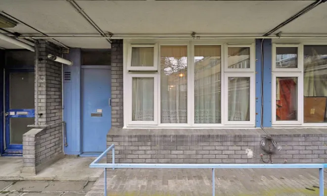 Недвижимость Hazlewood Crescent: 2