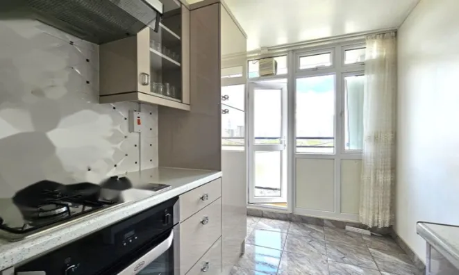 Недвижимость Bateman House, Otto Street, Kennington: 1