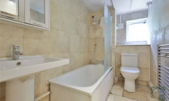 Недвижимость Crescent Rd, Haringey: 2