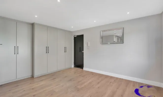 Недвижимость Wilkinson Way: 12