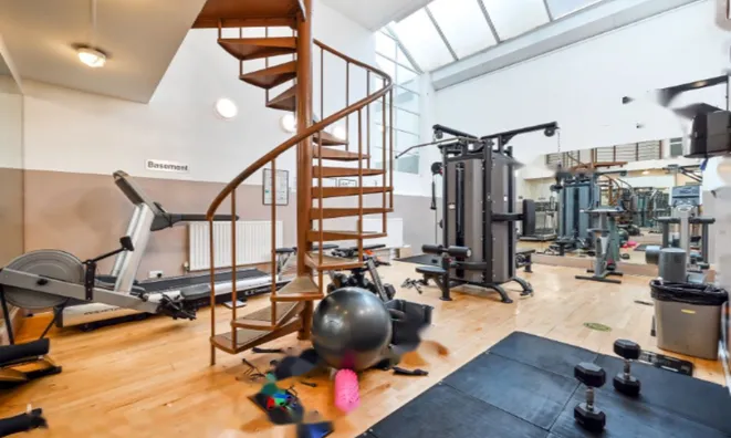 Недвижимость Austin Road: 3