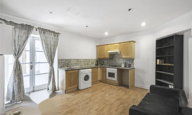 Недвижимость Voltaire Road: 5