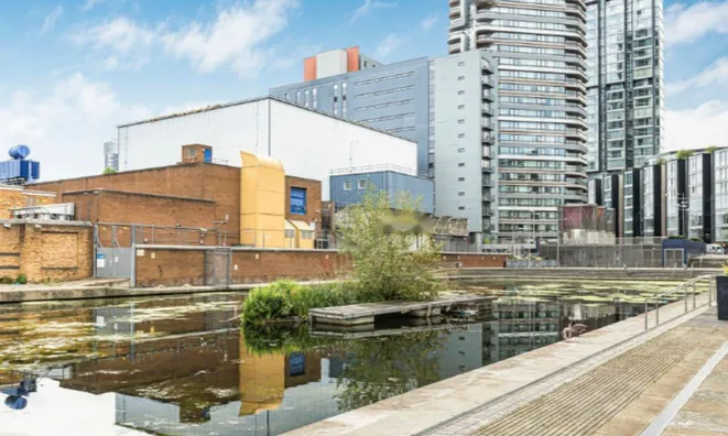 Недвижимость City Road: 15