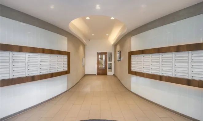 Недвижимость Queensland Road, Holloway: 4