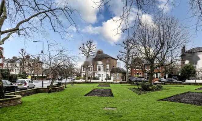 Недвижимость Highlever Road: 4