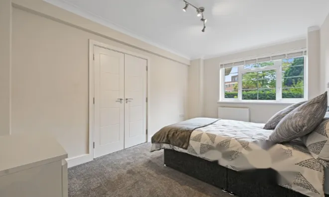 Недвижимость Ashford Road: 2