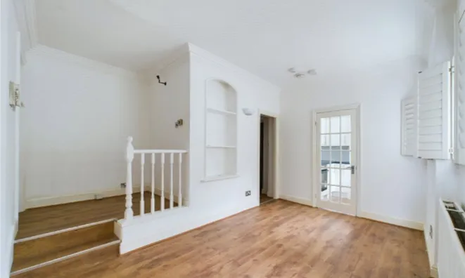 Недвижимость Combermere Road: 12