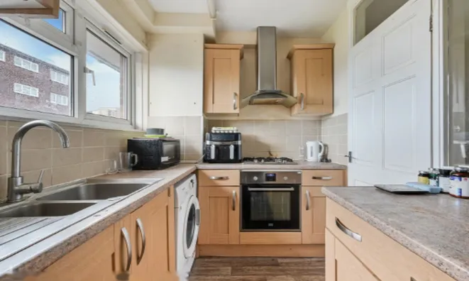 Недвижимость Clapham Road: 1