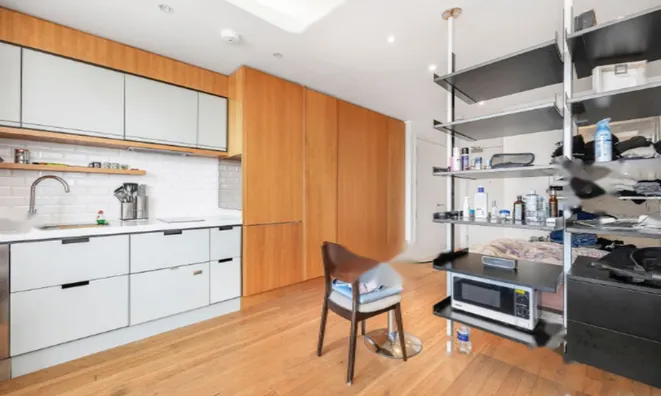 Недвижимость Cobblestone Square: 9