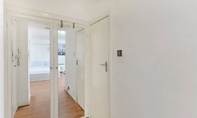 Недвижимость Park West Place: 3