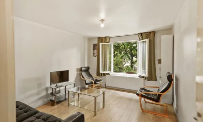 Недвижимость Barker Drive: 8