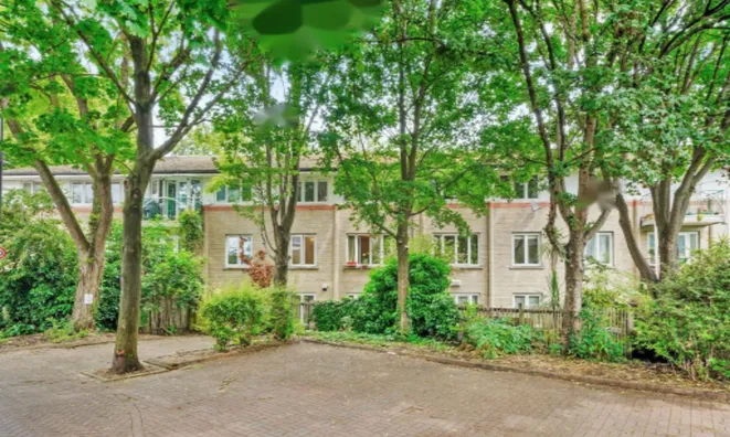 Недвижимость Barker Drive: 12