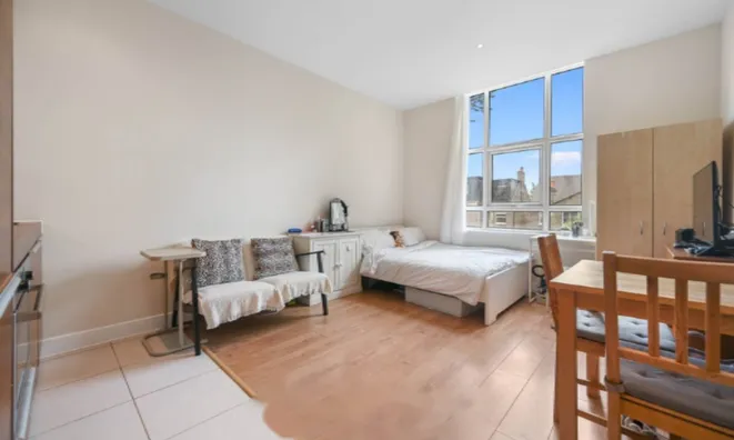 Недвижимость Bromyard Avenue, Acton: 5