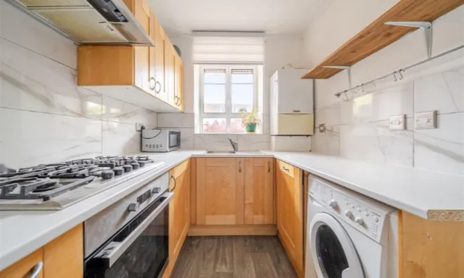 Недвижимость White City Estate: 6