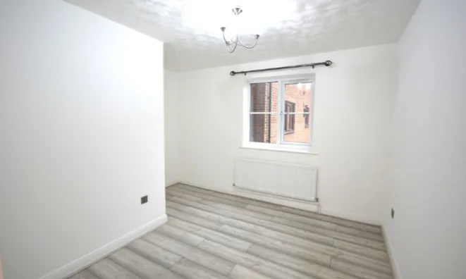 Недвижимость Hawarden Hill, Dollis Hill Lane, Brook Road: 12