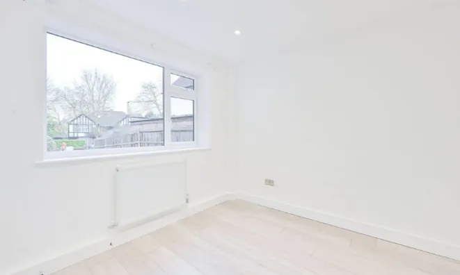 Недвижимость Lynton Road, Acton: 1