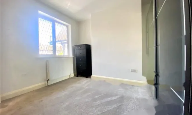 Недвижимость Highfield Avenue: 2