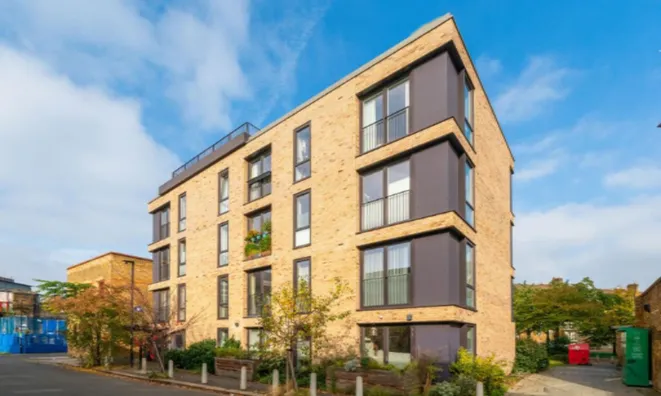 Недвижимость Juxon Street: 2