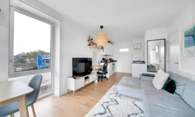 Недвижимость Juxon Street: 11