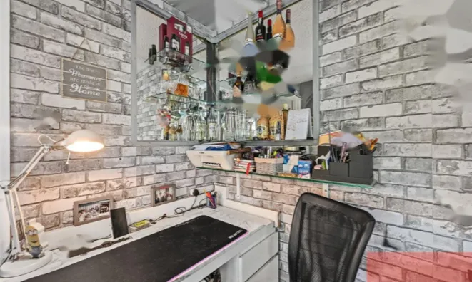 Недвижимость Kingfisher Way: 1