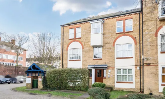 Недвижимость Longfellow Way: 5