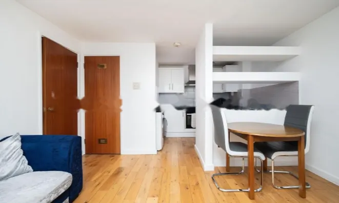 Недвижимость Britten Close: 8