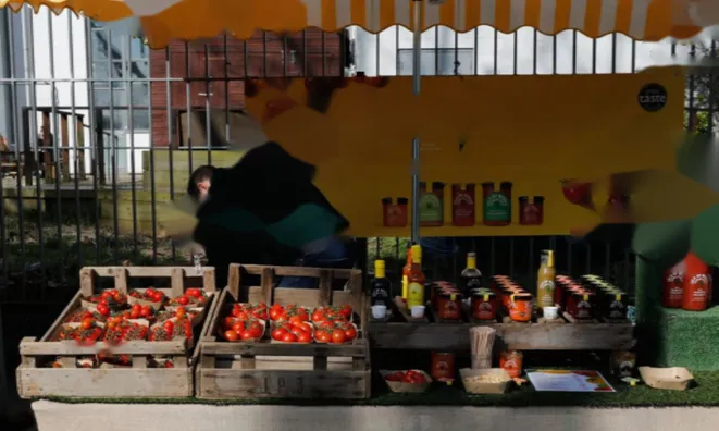 Недвижимость Adamson Road: 6