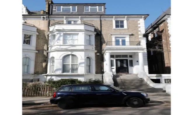 Недвижимость Adamson Road: 9