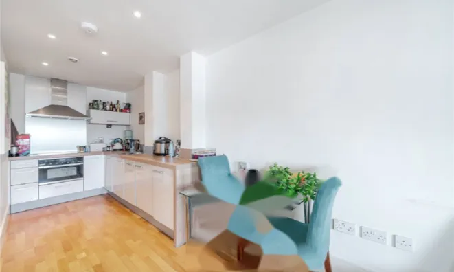 Недвижимость Highbury Stadium Square: 6