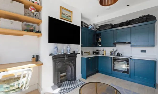 Недвижимость Hazlebury Road: 7