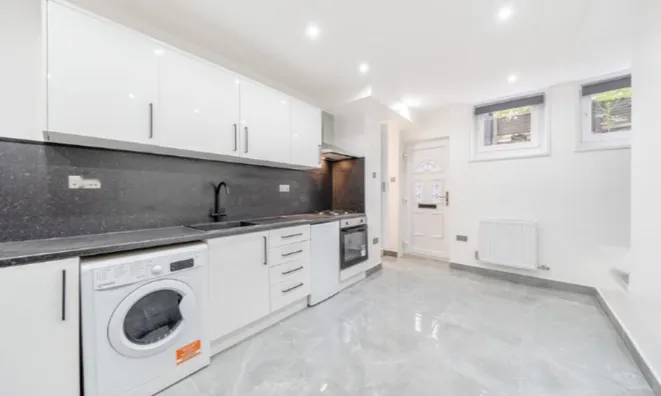 Недвижимость Rosebery Gardens, Crouch End: 4