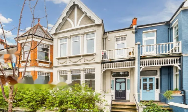 Недвижимость Rosebery Gardens, Crouch End: 6