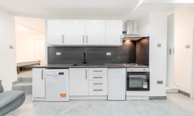 Недвижимость Rosebery Gardens, Crouch End: 9