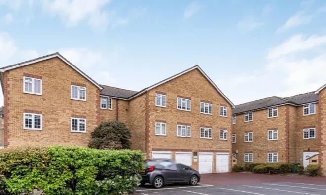 Недвижимость Gables Close: 8