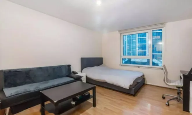 Недвижимость St George Wharf, Vauxhall: 3